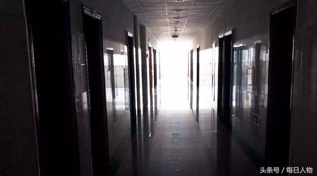 一个三线城市的艾滋故事：男同感染者占八成，亲人冷漠歧视比病毒还可怕