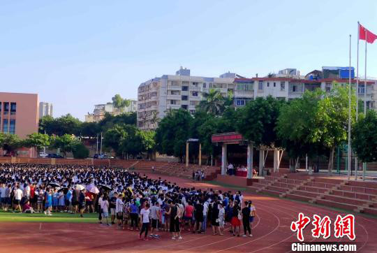 厦门扩建禁毒志愿者队伍 首设区级民间志愿服务队 厦门扩建禁毒志愿者队伍 首设区级民间志愿服务队